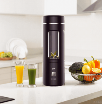 倍科便携式榨汁机